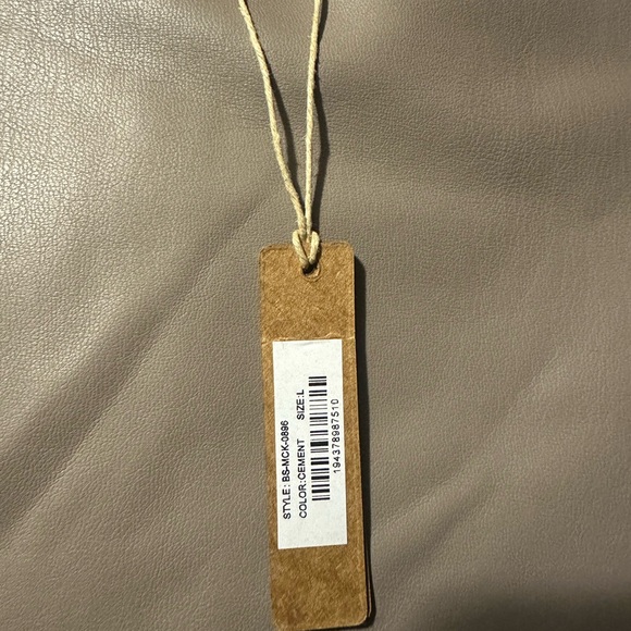 Skims Faux Leather Mock Neck Bodysuit Cement. Small pen mark in front - Picture 3 of 4